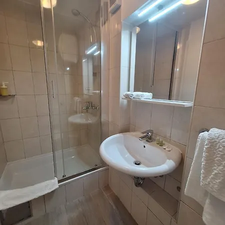 Guest house Zanic On The 3*