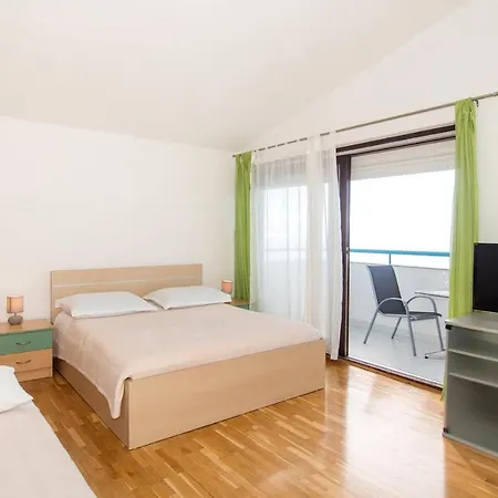 Guest house Zanic On The 3*